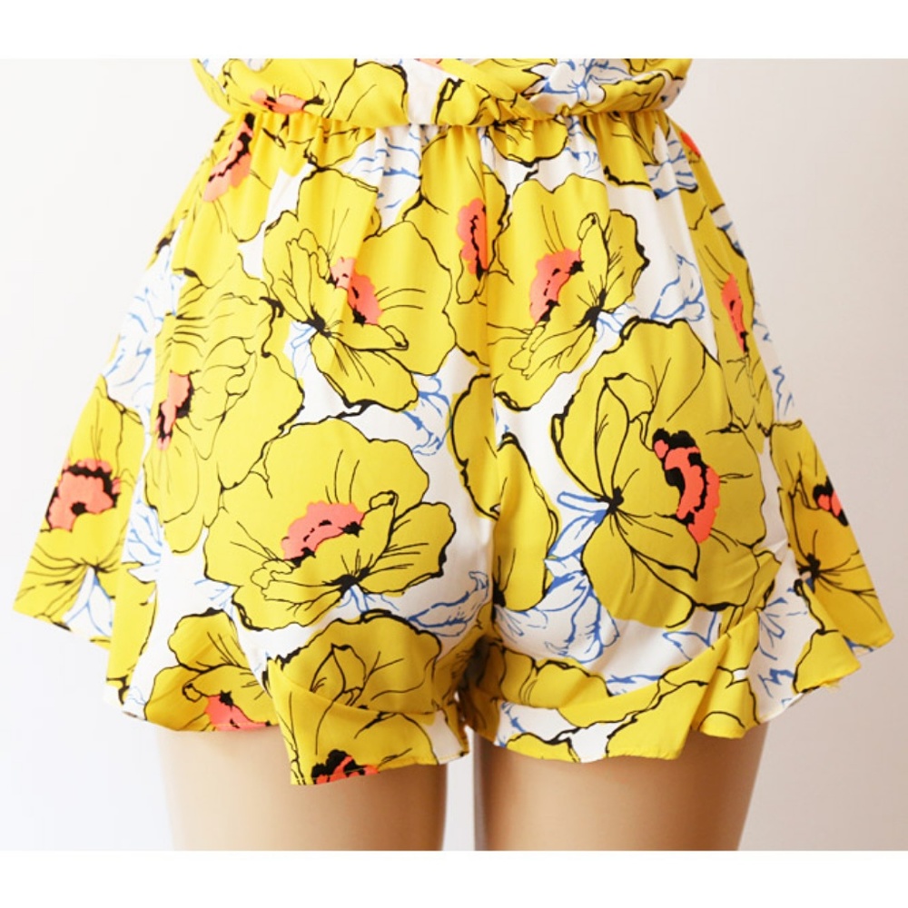 Yellow Tropical Floral Open Back Halter Romper - Picture 4 of 8